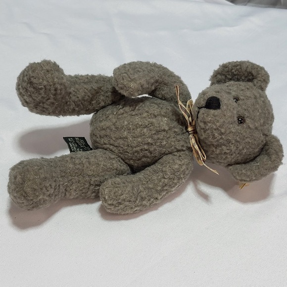 Vintage 9" Russ Teddy Bear Stuffed Plush “Frizzlin” Grey Fleece w. Checkered Bow - Picture 5 of 9